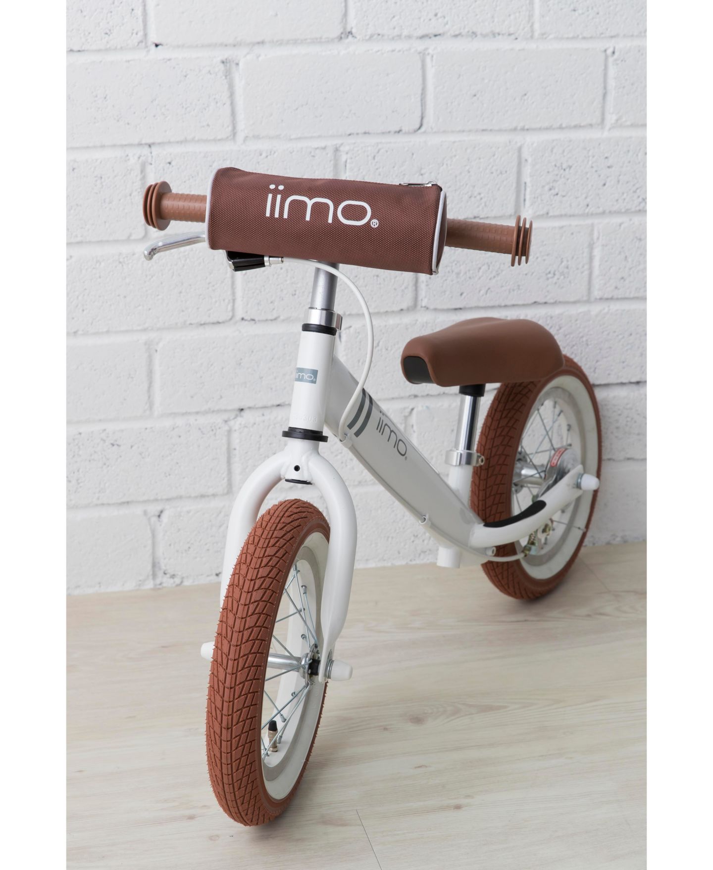 Детская игрушка IIMO 12" Alloy Balance Bike with Rear Wheel Brake, от 2 лет, цвет: Белый — фото 11