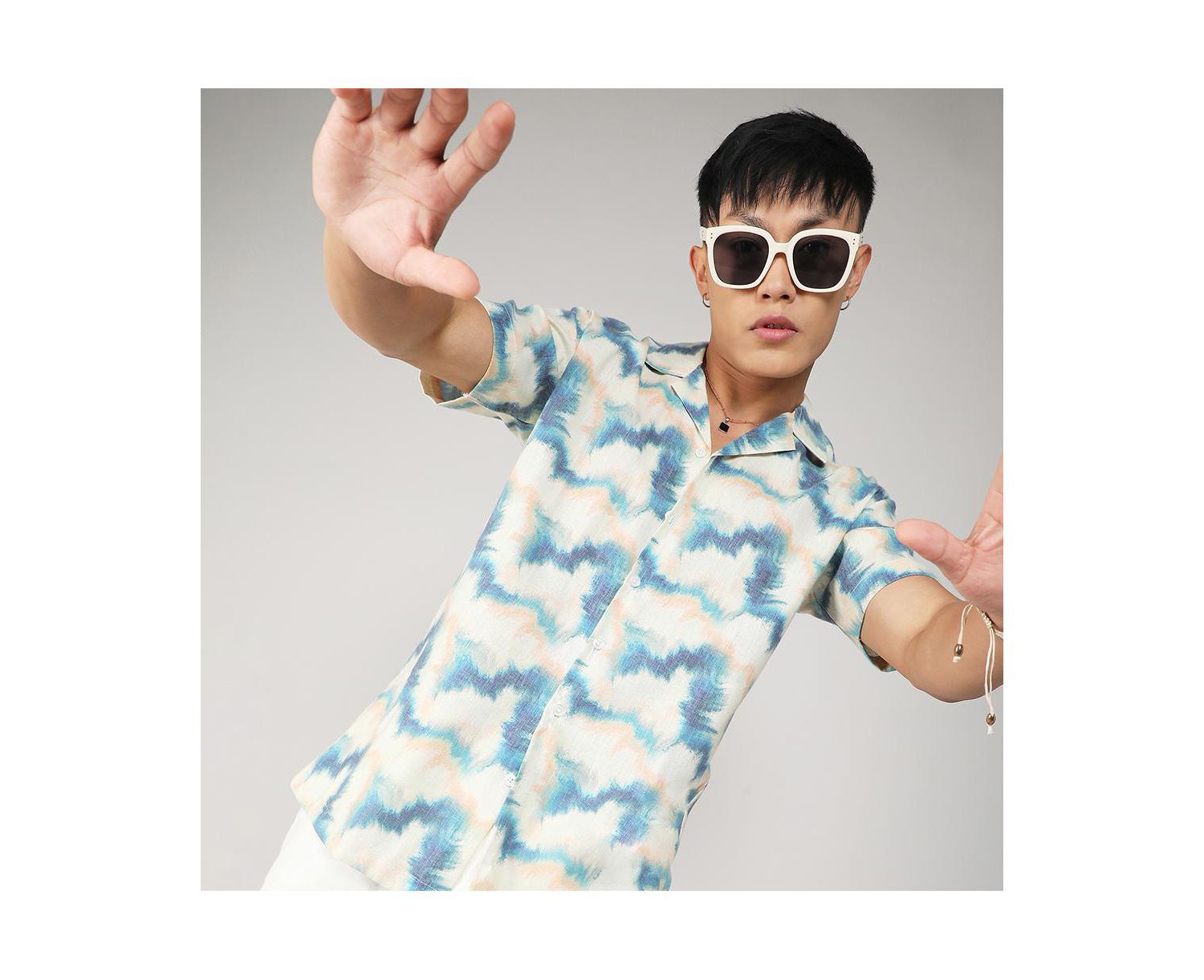 Men's Navy Blue & Off-White Ombre Lined Shirt