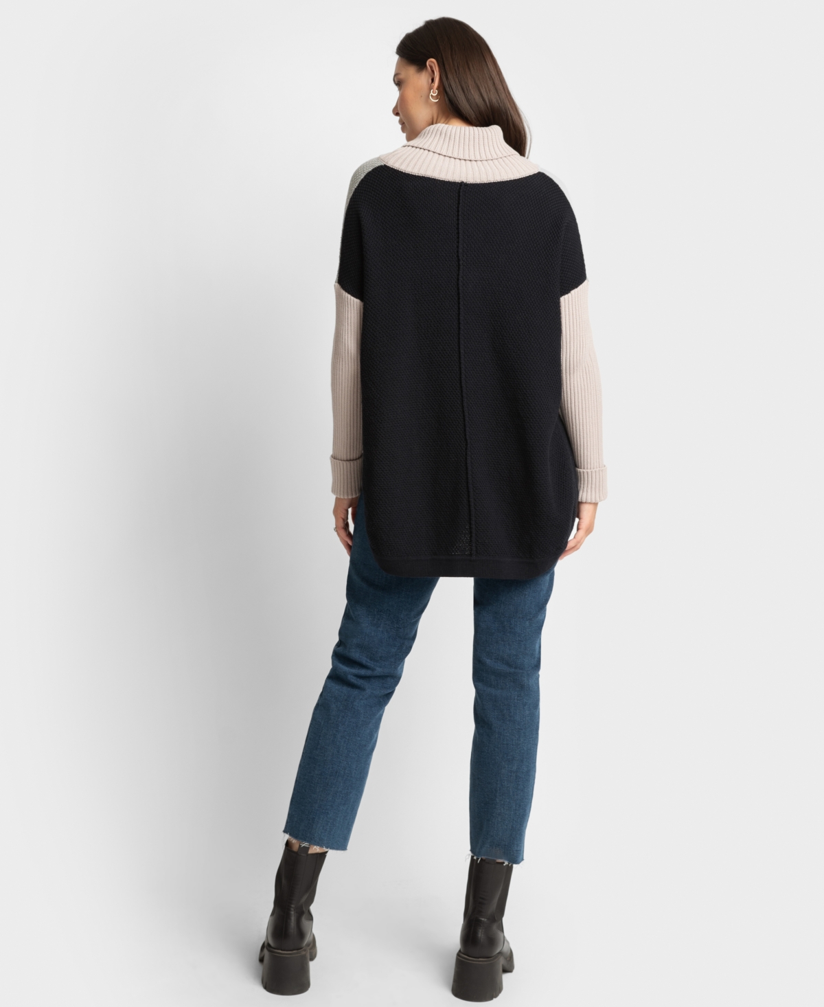 SERAPHINE WOMEN'S ROLL NECK SWEATER 