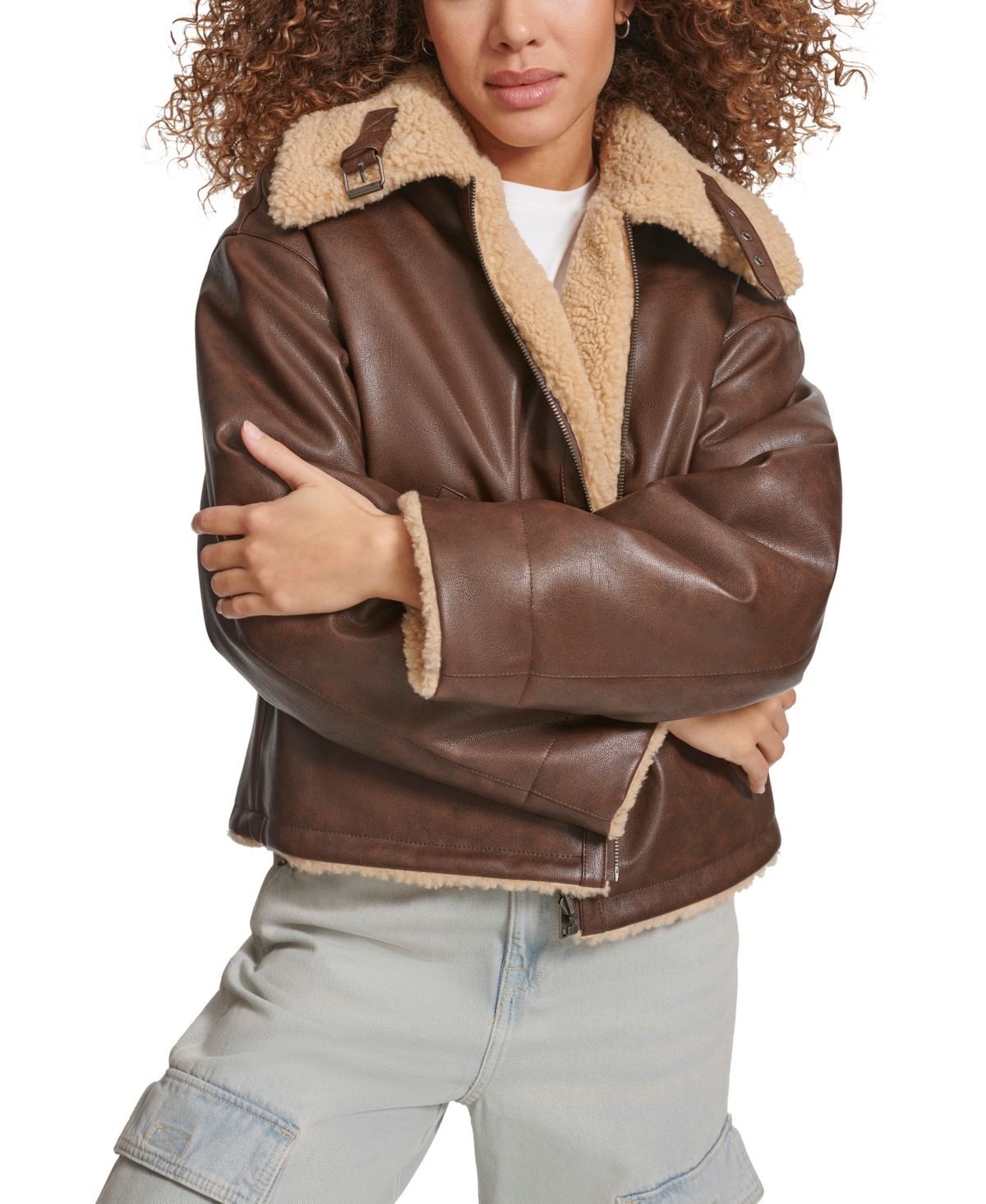 Levi's Women's Reversible Sherpa Shorty Jacket In Sesame