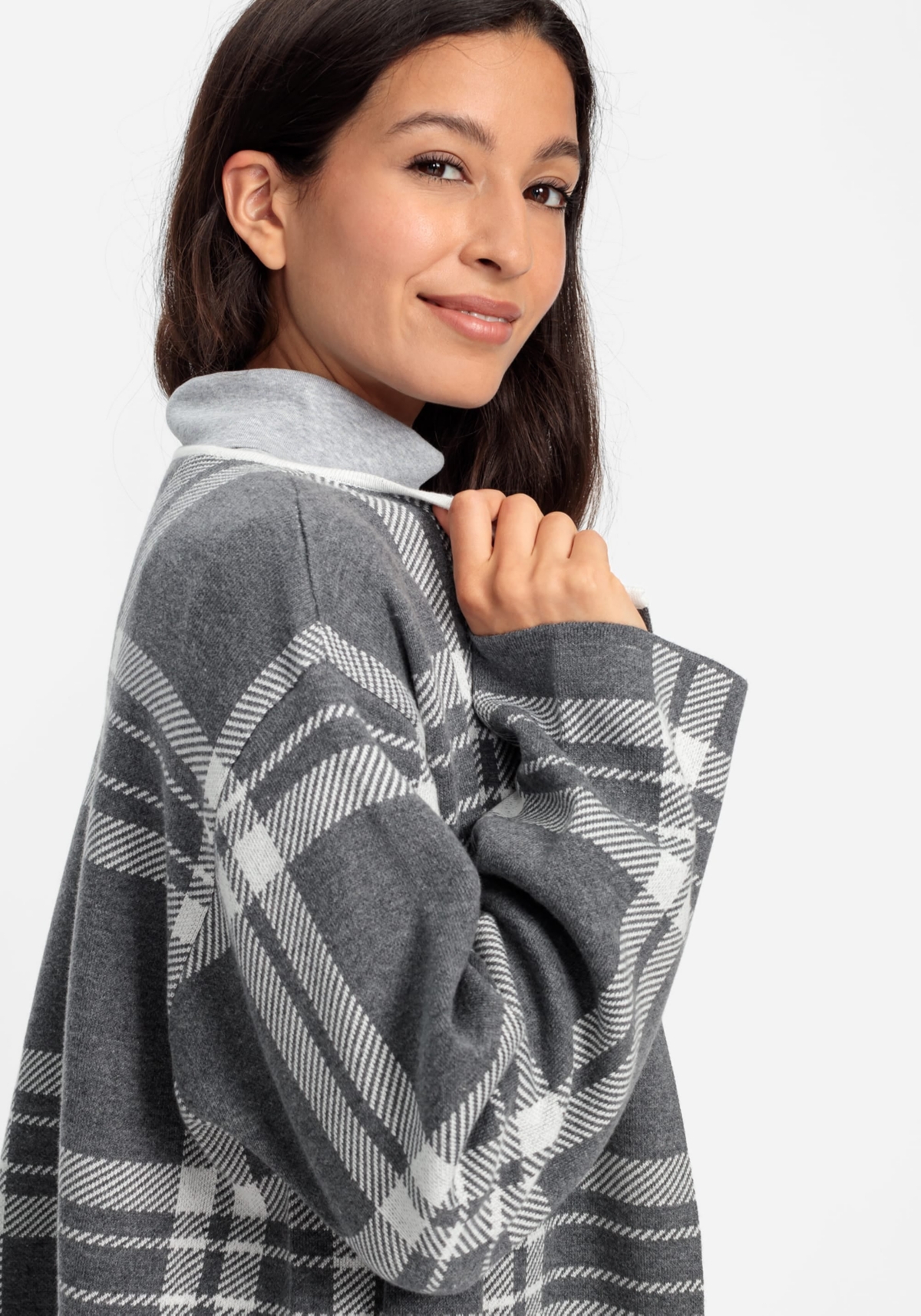 Olsen Women's Long Sleeve Plaid Cardigan