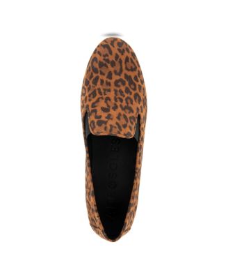 Women's Nuit Almond Toe Loafers