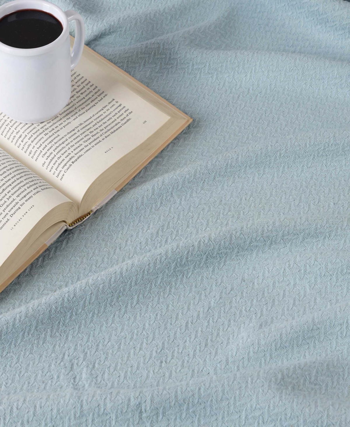 Superior Nobel Cotton Jacquard Dobby Weave Textured Chevron Lightweight Woven Throw, 50" X 60" In Light Blue
