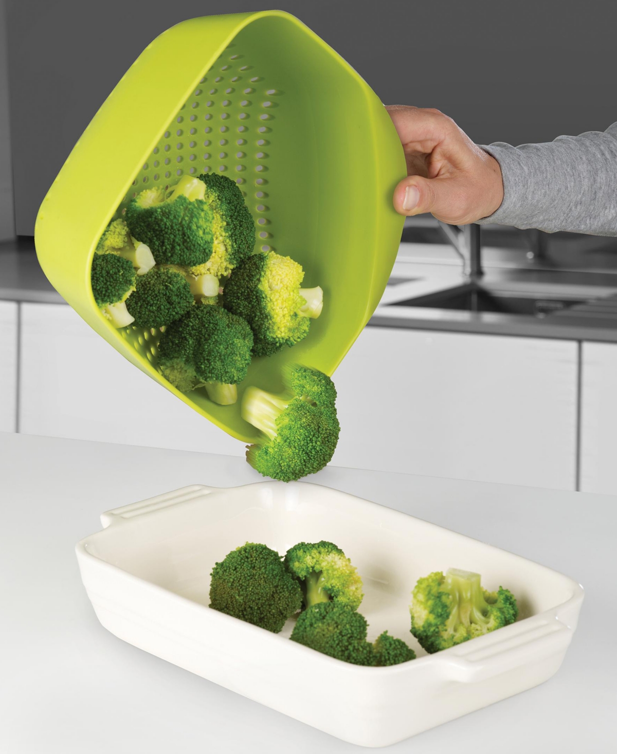 Joseph Joseph Square Ergonomic Colander Drainer, Medium