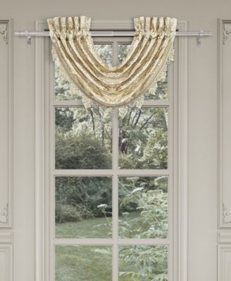 Sezanne Window Waterfall Valance, 33" x 43"