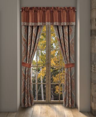 Jackson Lodge Window Collection