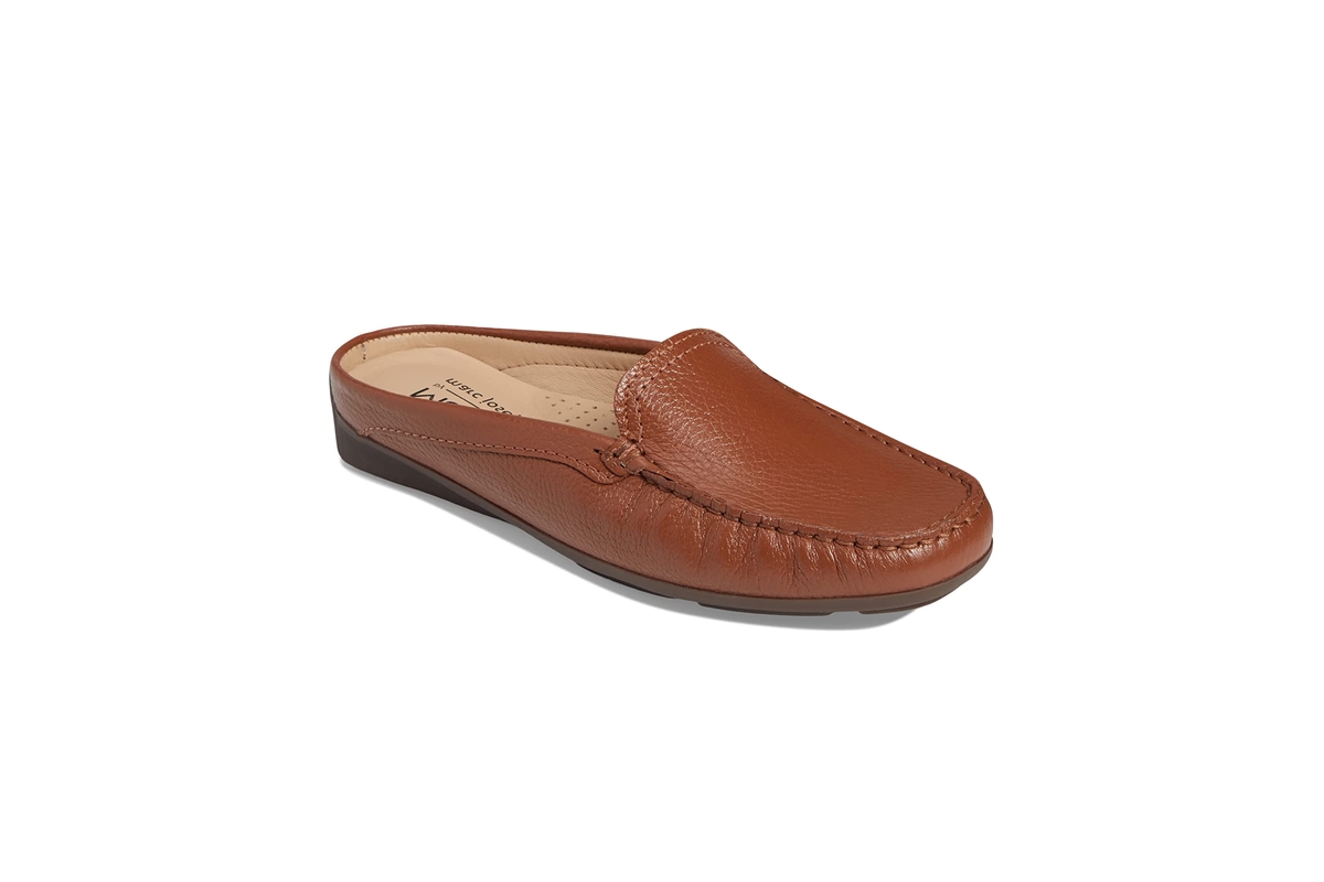 Womens Briarwood Slip On Comfort Mule - Sky blue svelte patent