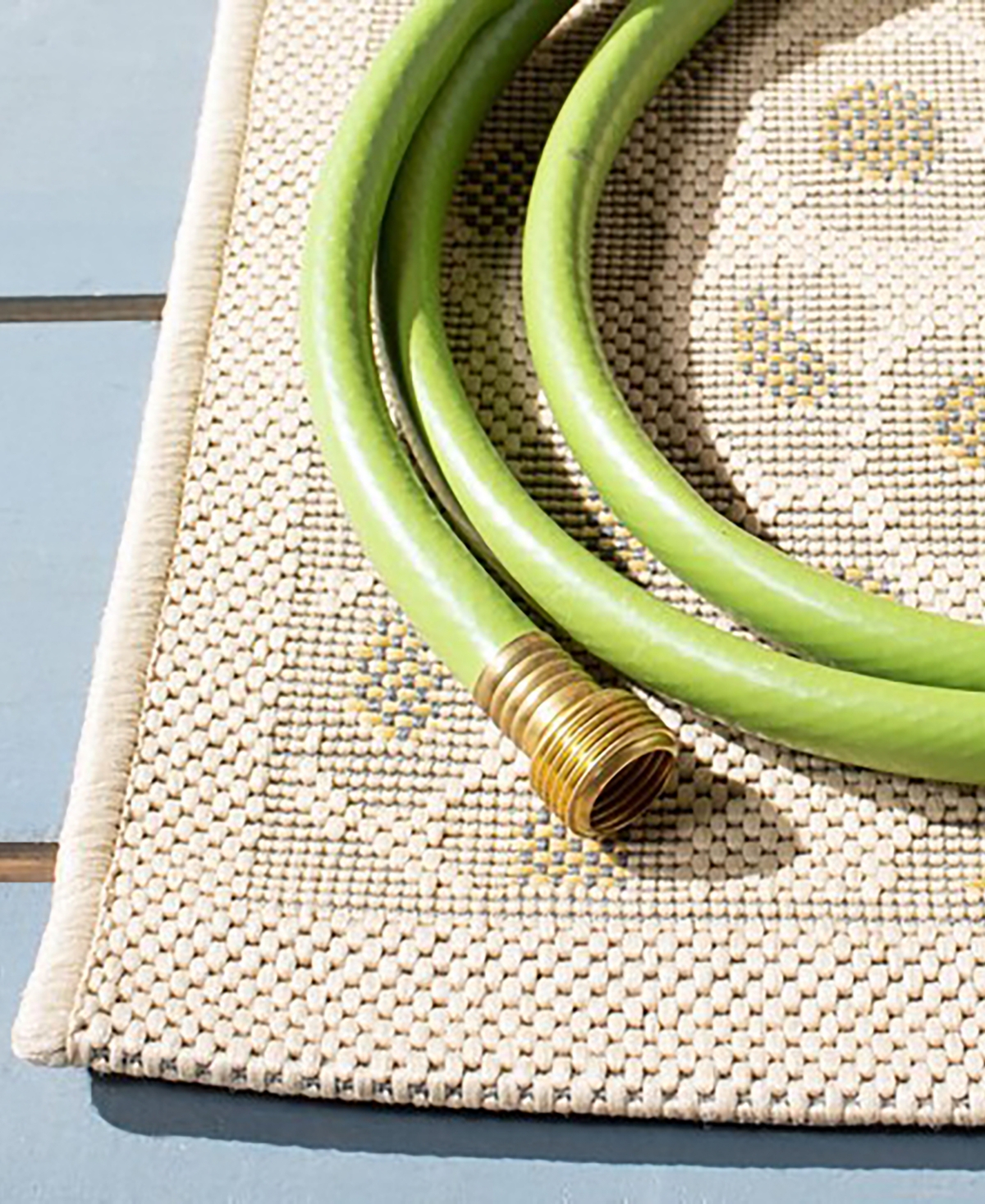 Safavieh Courtyard I CY61043612 2'3