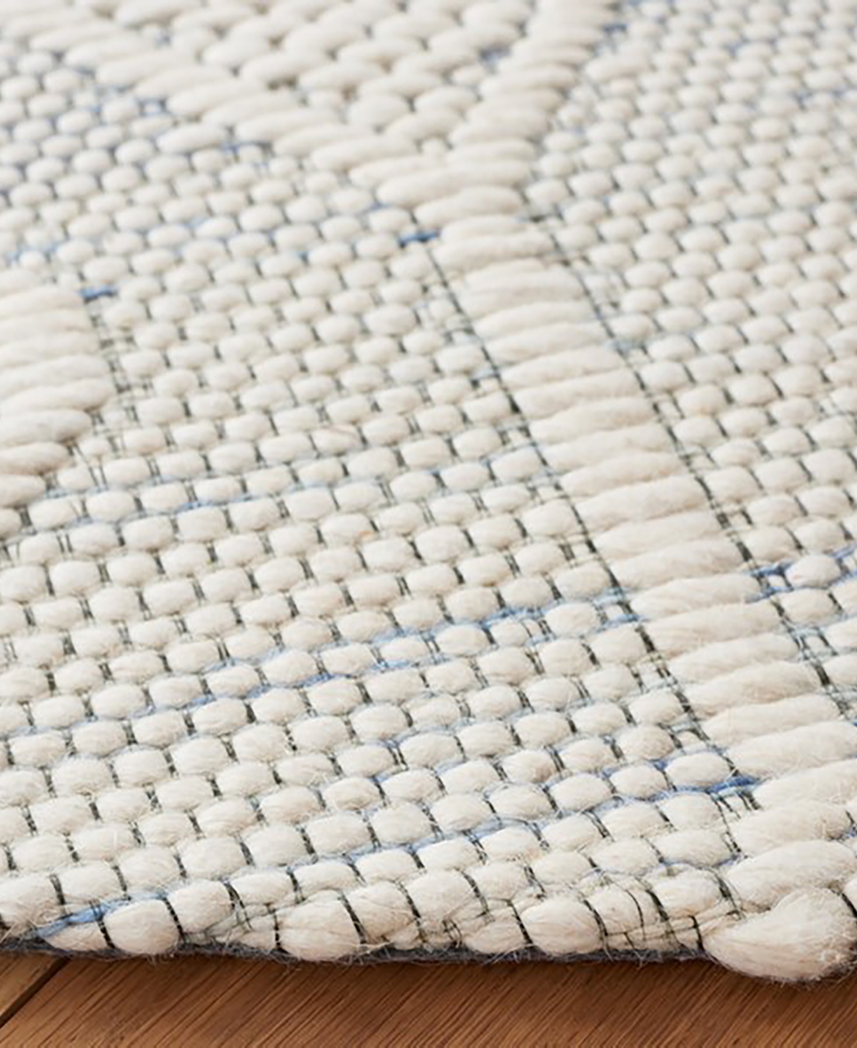 Safavieh Marbella Iii MRB428M 6'x6' Area Rug -Blue