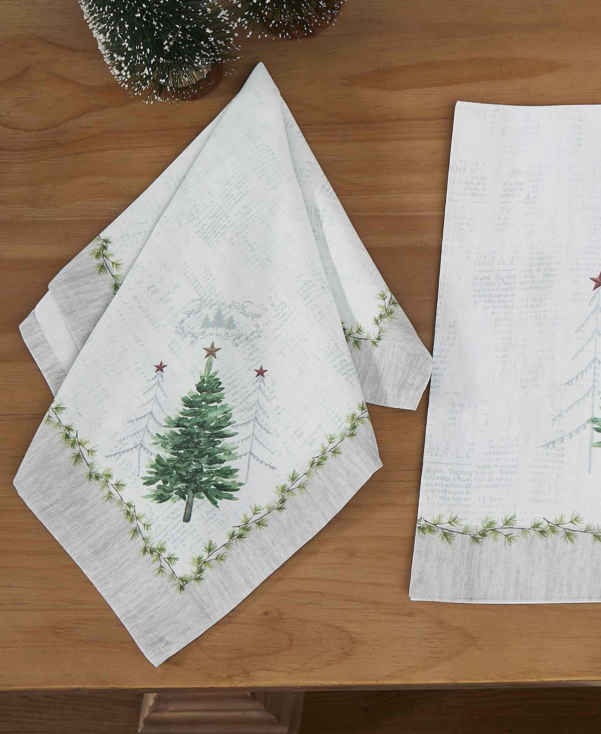 Avanti Trees Polyester 18" X 18'', Set Of 4 In Green