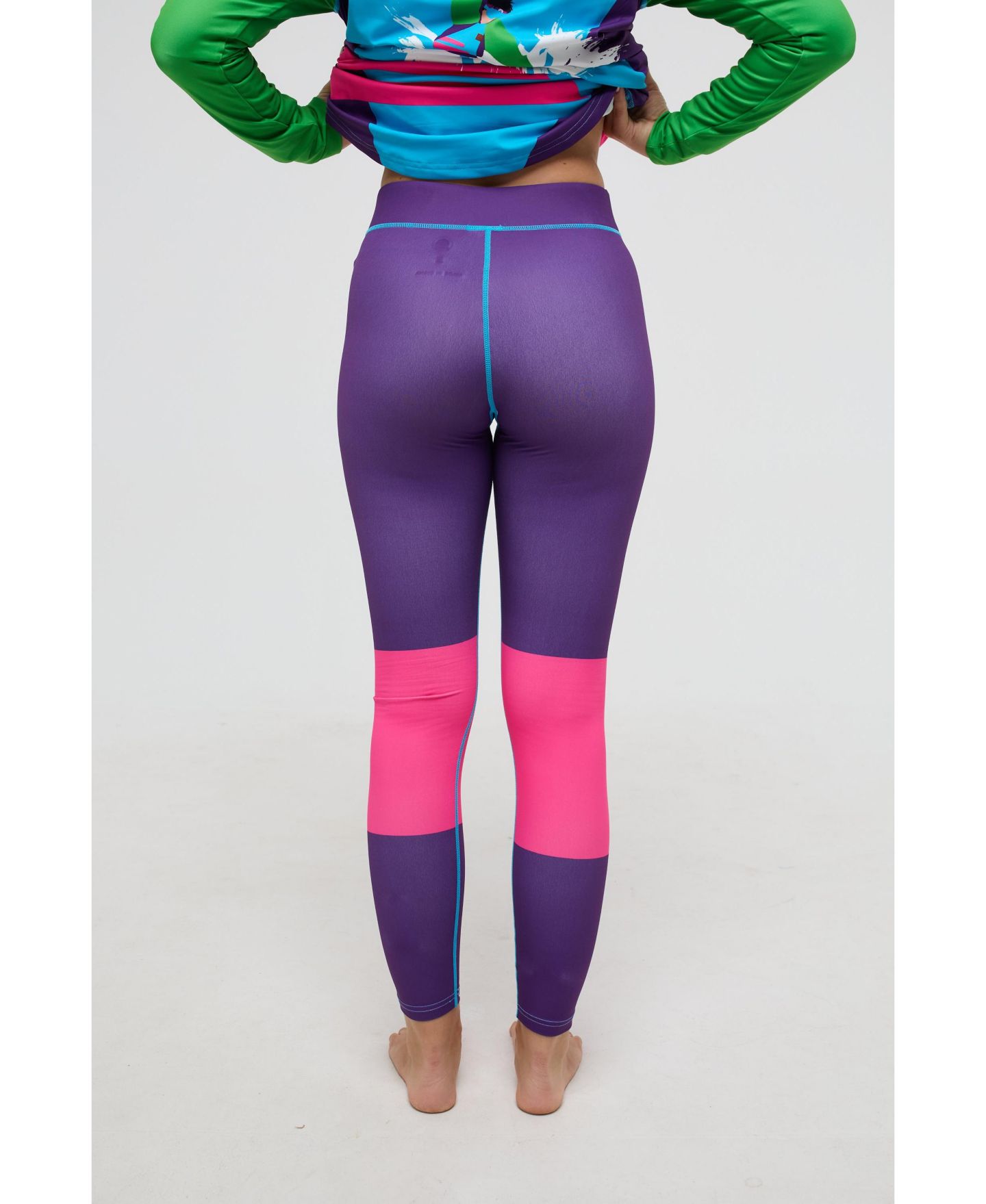 Женские леггинсы OOSC Baselayer - Powder Hound, цвет: Разноцветный — фото 2