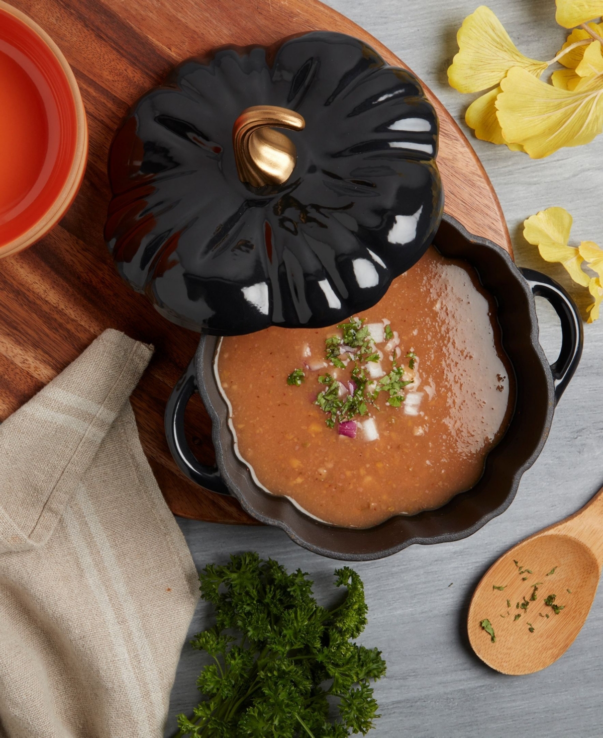 Smith And Clark Iron Works Enameled Cast Iron 2-qt. Pumpkin Dutch Oven In Black