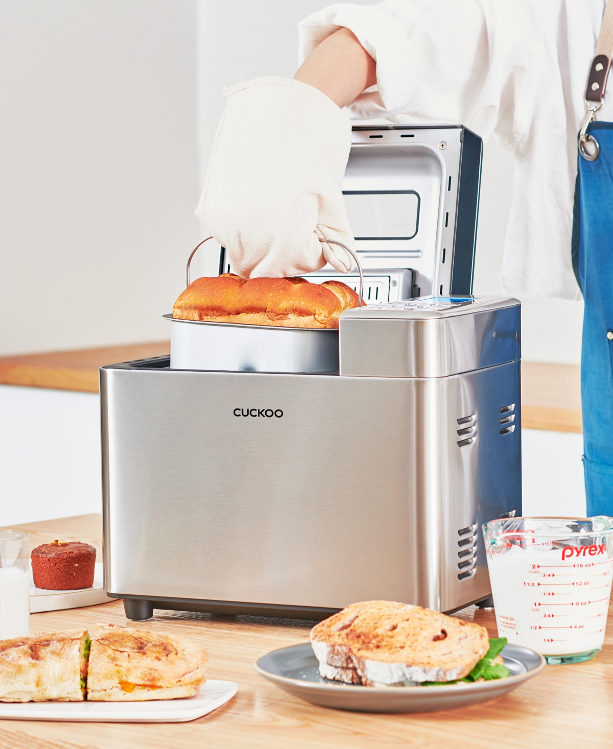 Cuckoo 2 Lb. Multi-functional Bread Maker In Silver