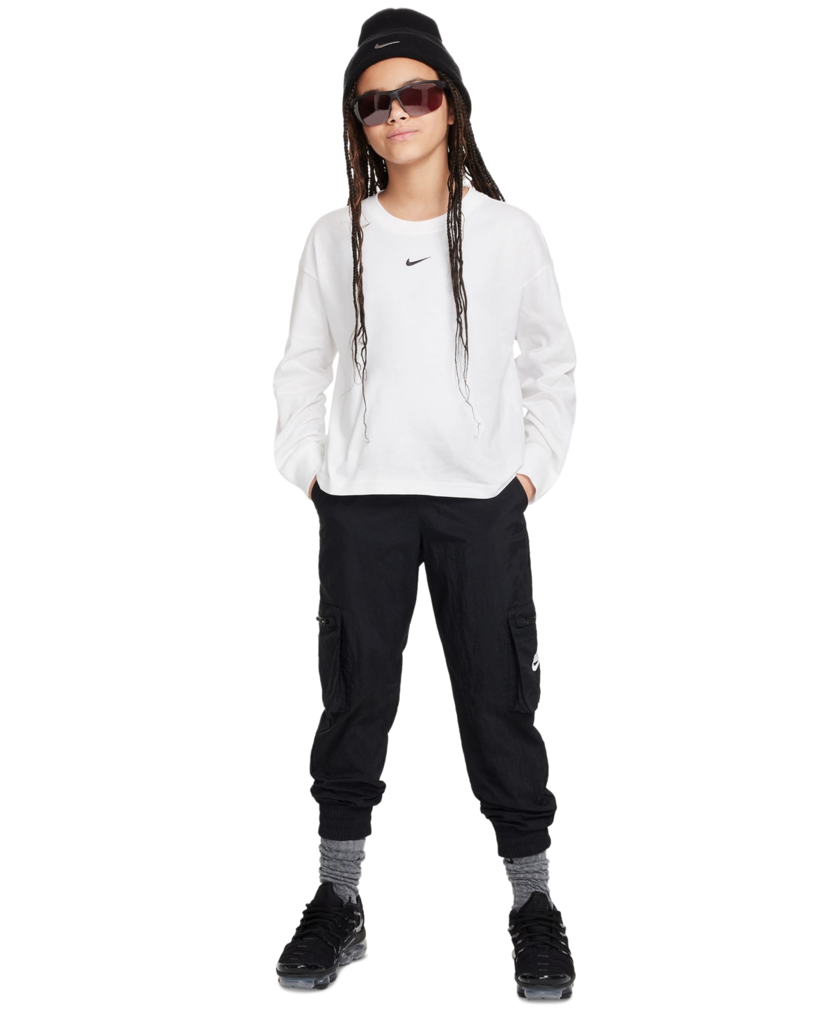 Nike Sportswear Essential Big Kids' (girls') Long-sleeve T-shirt In White