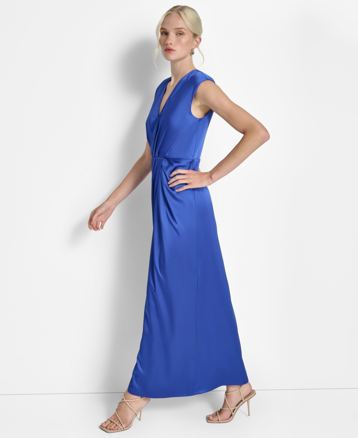 DKNY WOMEN'S CRISSCROSS PLEATED SIDE-SLIT SLEEVELESS GOWN 