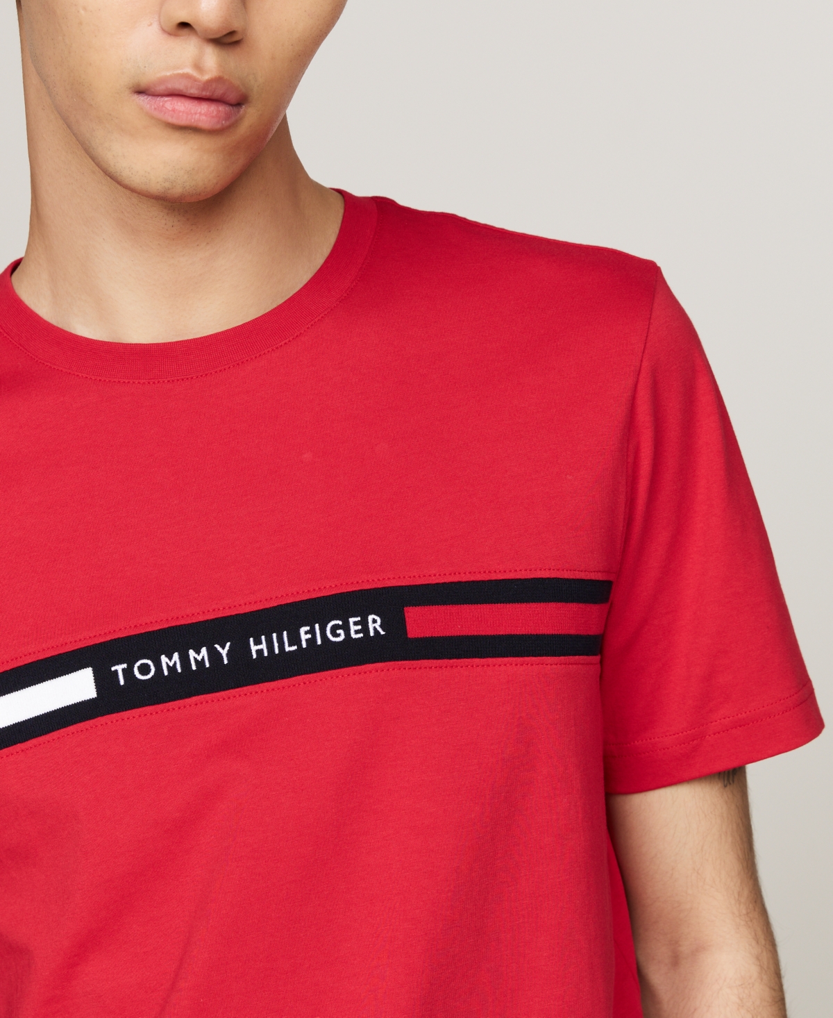 Tommy Hilfiger Men's Chest Insert Logo Short Sleeve T-Shirt