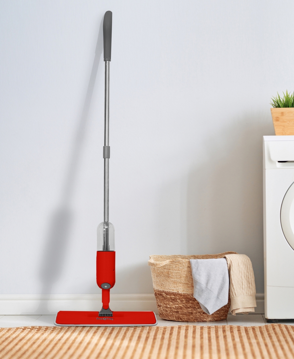 True & Tidy Spray-250 Spray Mop In Red