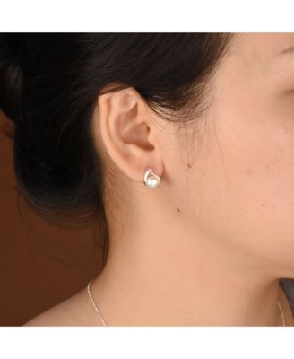 Timeless Elegance Pearl Pendant Necklace & Stud Earrings Set in Sterling Silver