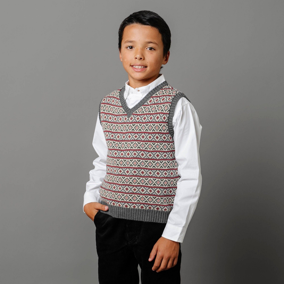 Hope & Henry Boys Organic V-Neck Intarsia Sweater Vest