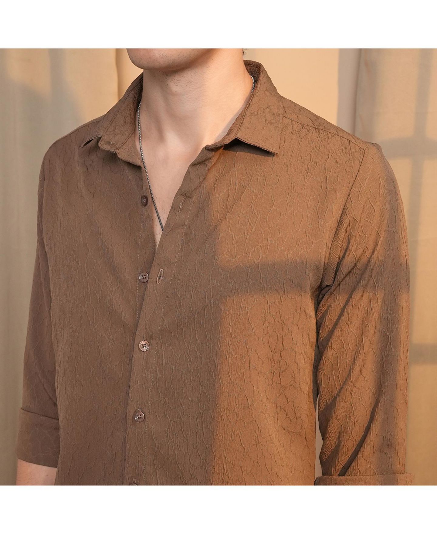 Мужская рубашка Cahoot Campus Sutra Ash Brown Veined-Textured, цвет: Коричневый — фото 6