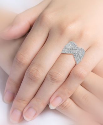 Diamond Round & Baguette Statement Ring (2 ct. t.w.) in 14k White gold