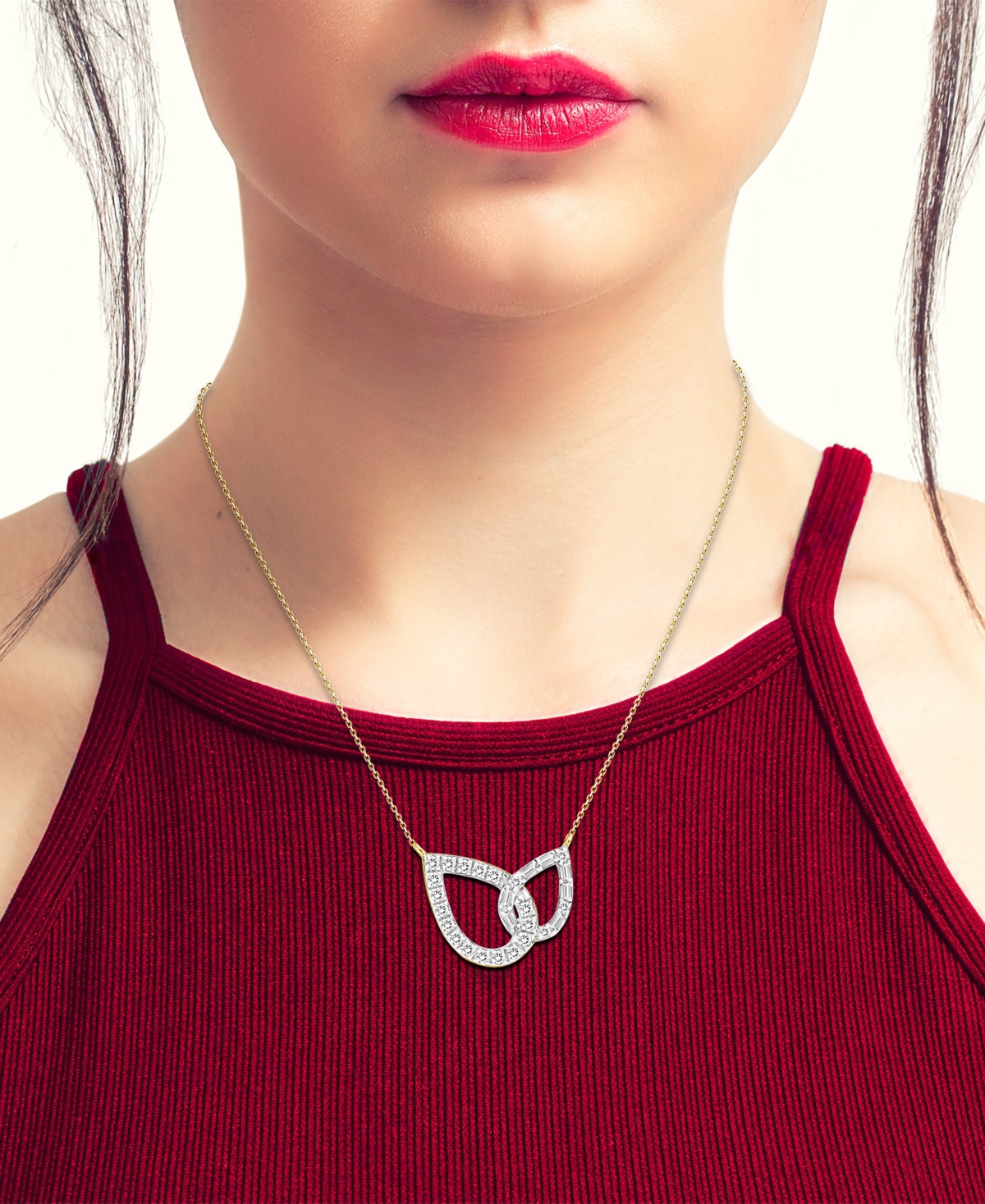 Diamond Round & Baguette Interlocking Teardrop Pendant Necklace (1/4 ct. t.w.) in 10k Gold