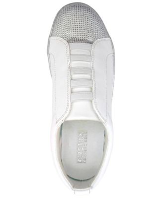 Women's Bonnie Round Toe Sneakers