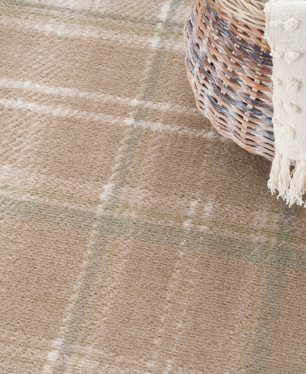 Nourison Home Grafix Grf03 7'10"x9'10" Area Rug In Taupe