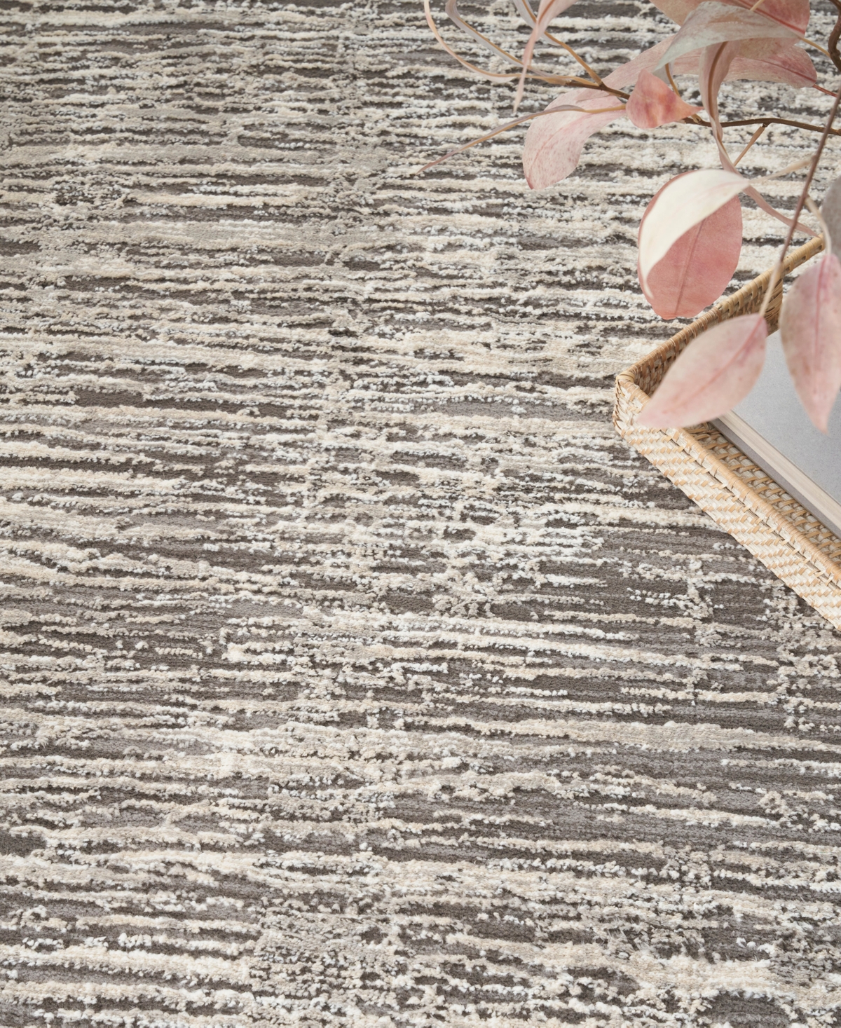 Nourison Home Trends Sut01 2'2"x7'6" Runner Area Rug In Ivory,gray