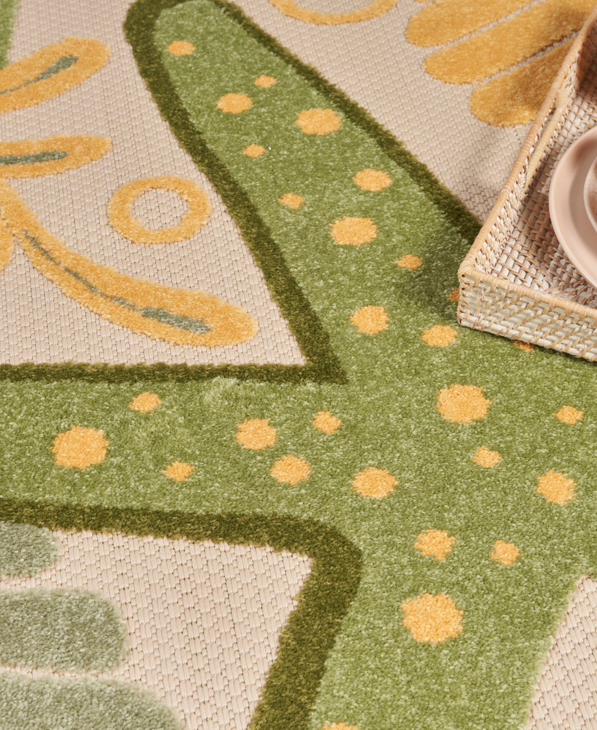 Nourison Home Aloha Alh24 5'3"x7'5" Area Rug In Green