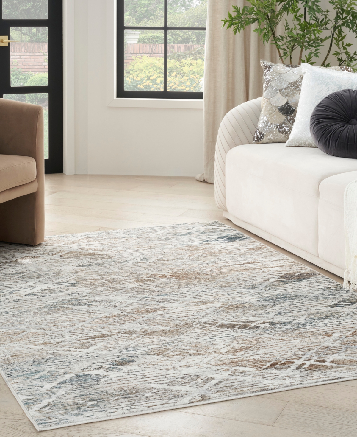 Nourison Home Glitz Glz11 3'11"x5'11" Area Rug In Gray,multi