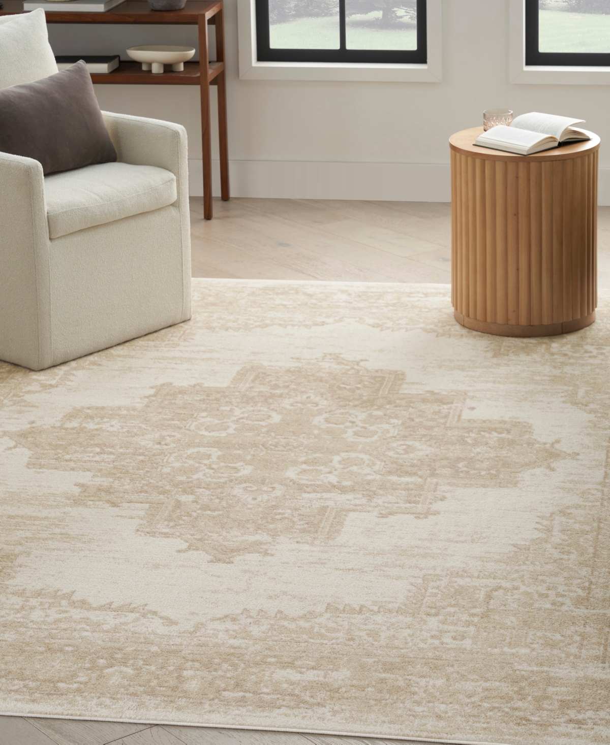 Nourison Home Grafix Grf14 7'10"x9'10" Area Rug In Ivory