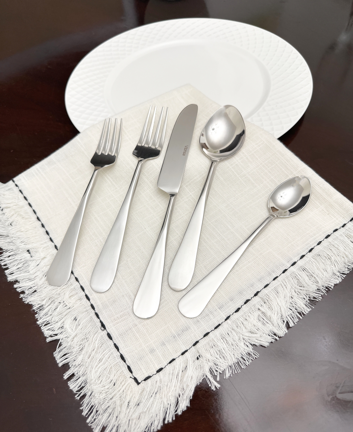 VIBHSA EVERYDAY 20-PC. FLATWARE SET, SERVING FOR 4 