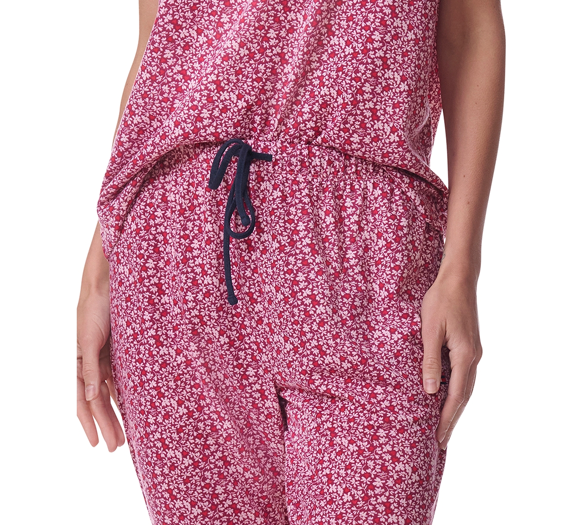 Tommy Hilfiger Women's Printed Short-sleeve Tee & Jogger Set In Floral Hearts Garnet