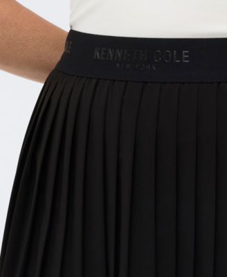 Women's Quantum Stretch Pull-On Pleated Skirt