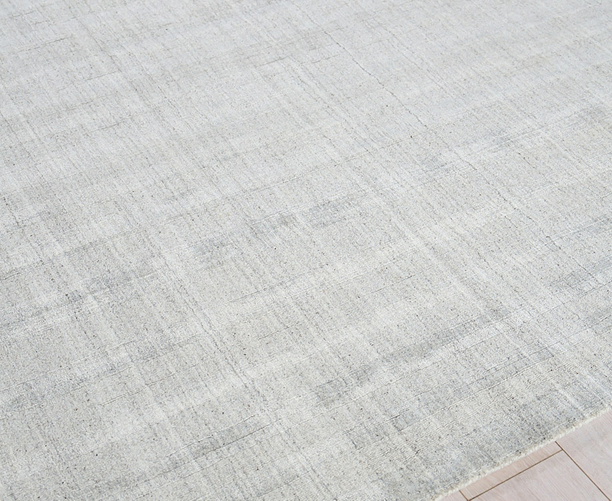 Exquisite Rugs Robin Stripe 5624 2'x3' Area Rug In Silver