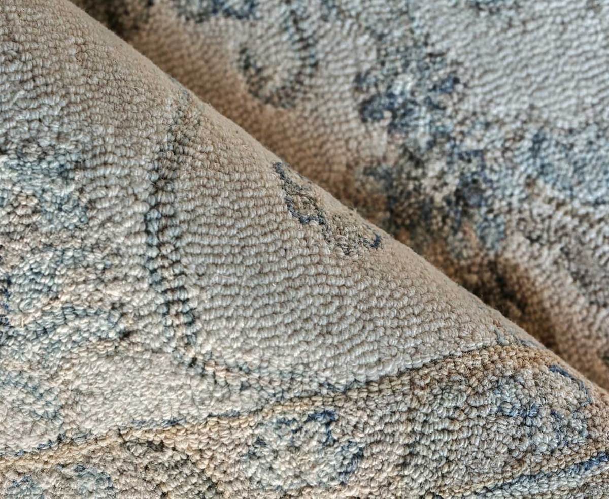 Exquisite Rugs Marietta Oushak 6878 8'x10' Area Rug In Ivory,mist