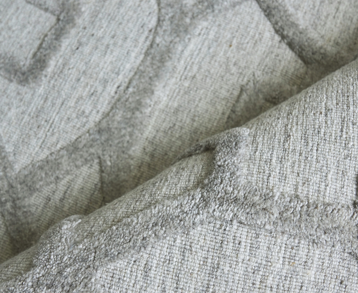 Exquisite Rugs Windsor 2448 Area Rug, 6' X 9' In Silver