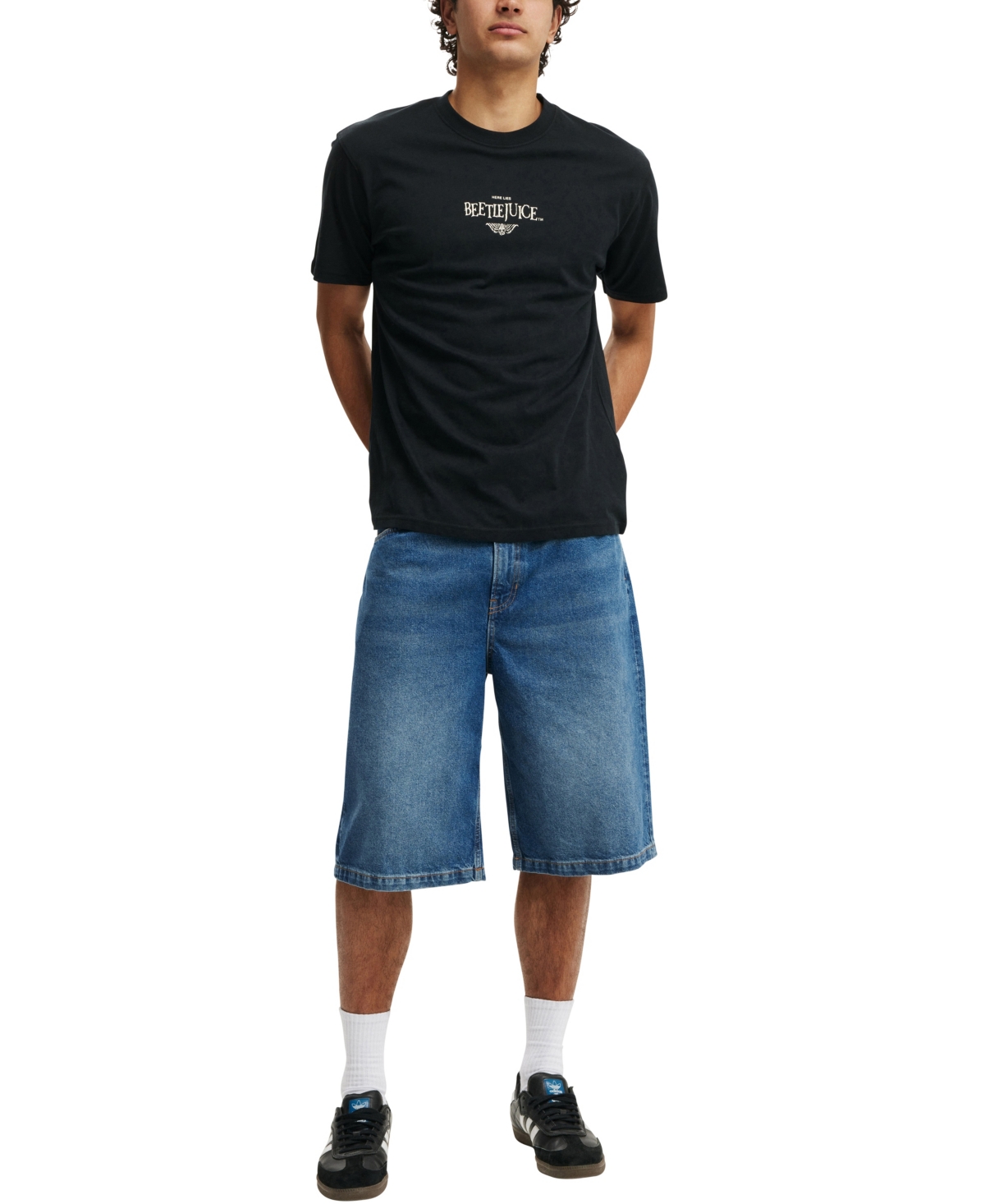 Cotton On Men's Loose Fit Movie And Tv T-Shirt -Beetlejuice - Here Lies