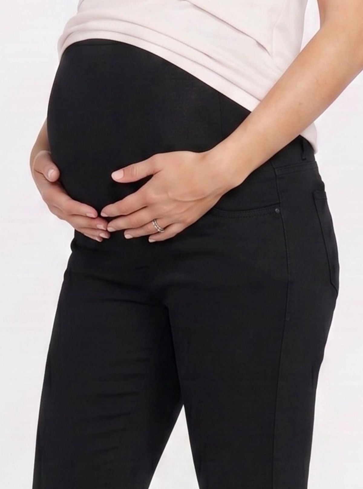 Motherhood Maternity Women's Motherhood Secret Fit Over the Belly Ankle Length Skinny Jeans view 4 — MAYCSS fashion products