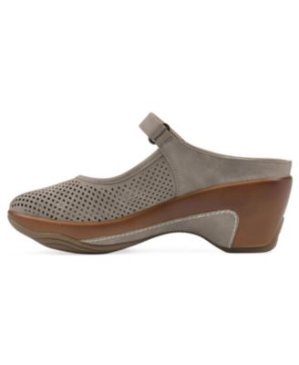 Women's Vinto2 Mary Jane Clogs