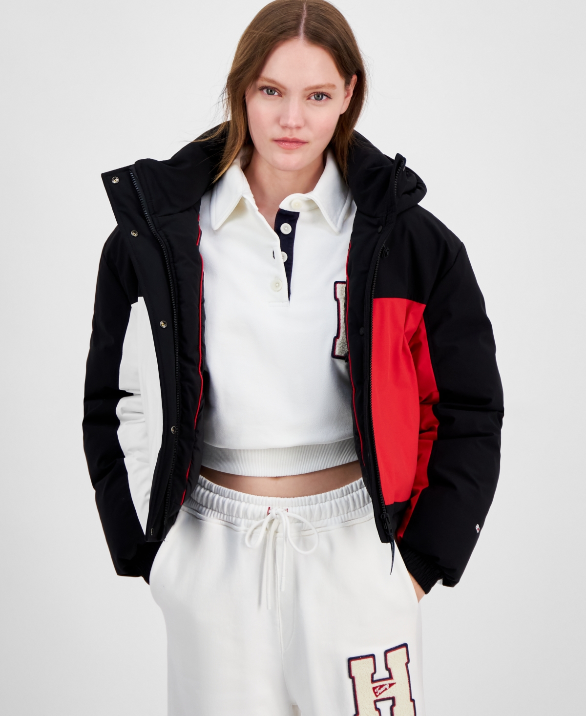 Tommy Jeans Women's Cropped Flag Puffer Jacket In Black