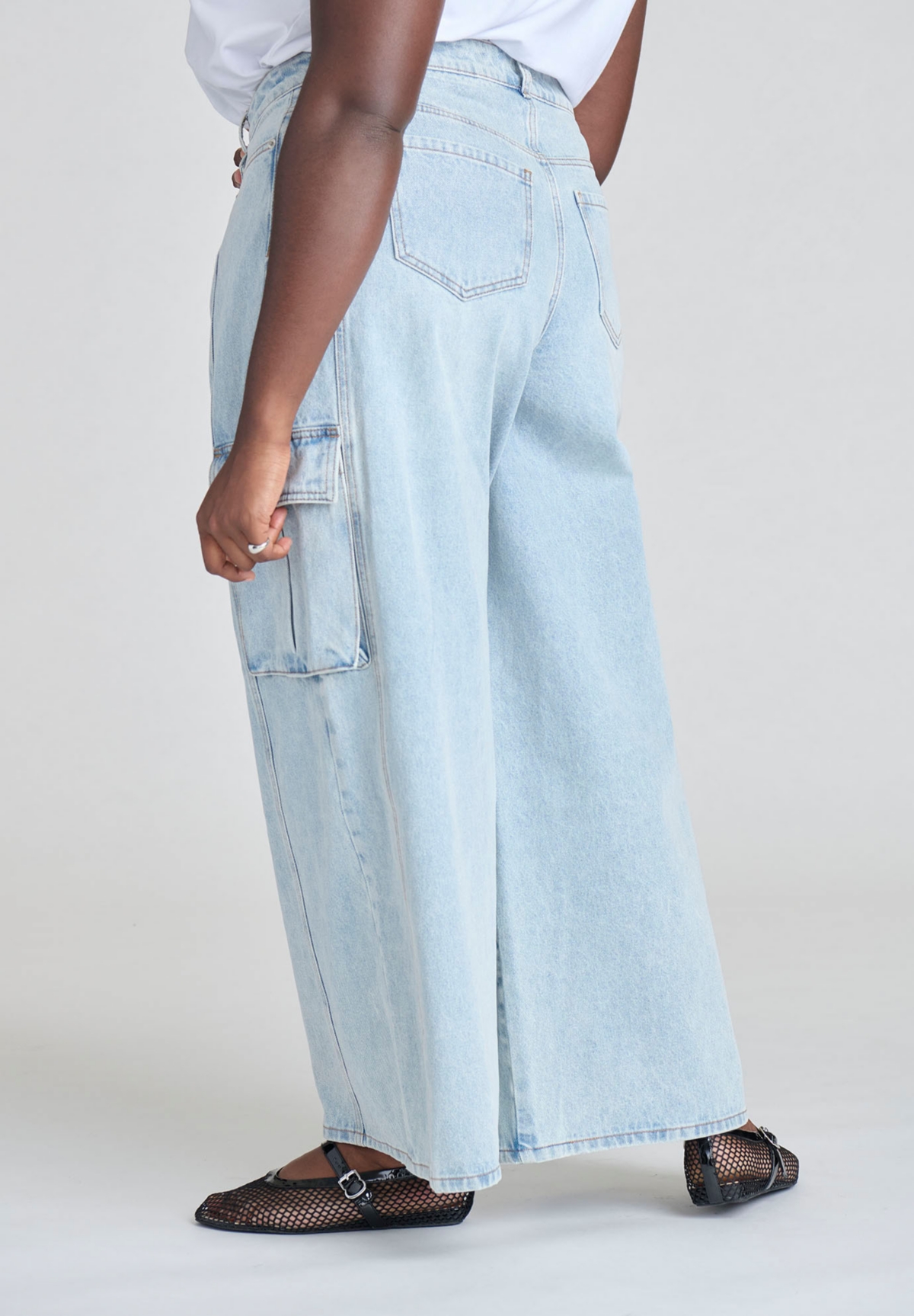 Eloquii Women's Wide Leg Cargo Jean