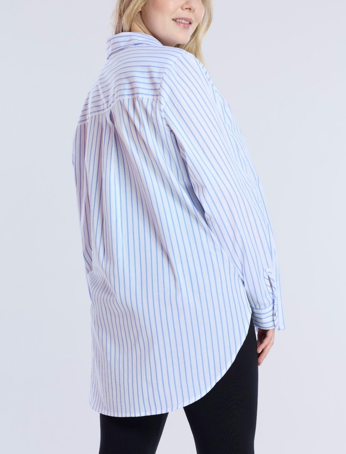 Women's Long Sleeve Button-Up Poplin Shirt - Motherhood Maternity