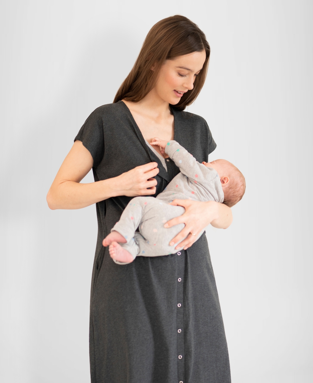 Shop Seraphine Women's Hospital Bag Midi Birthing Gown In Charcoal