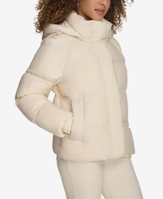 Women's Quilted Hooded Puffer Jacket