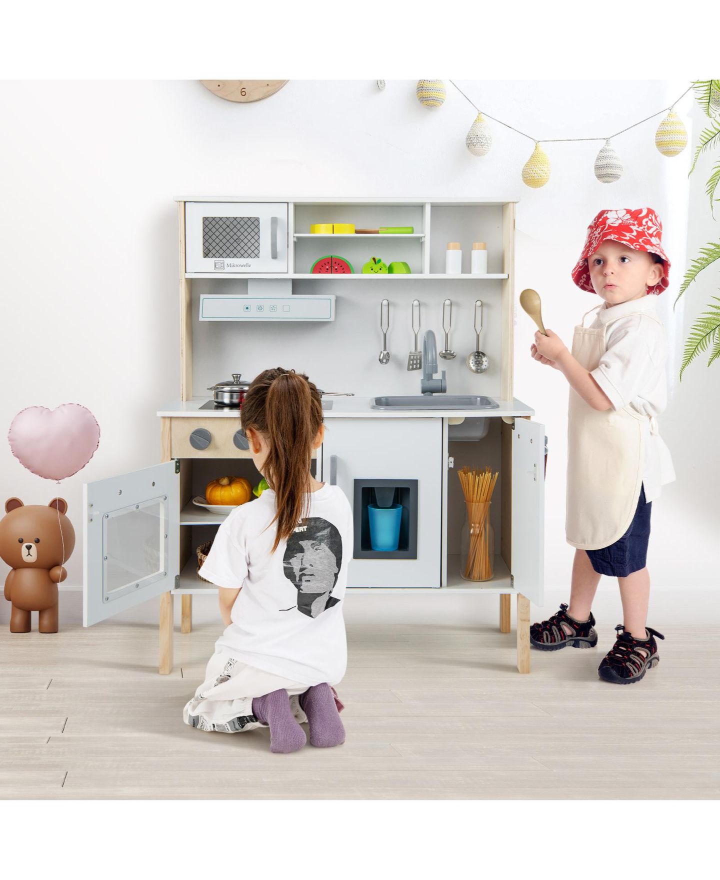 Детские игрушки HONGGE Wooden 18-Piece Play Kitchen Set, Ages 3+, цвет: Белый — фото 8