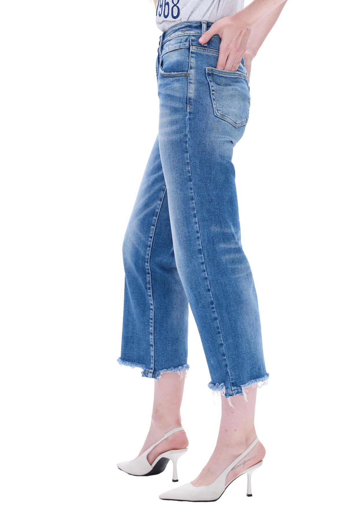 BAYEAS WOMEN'S MARY HIGH RISE STRAIGHT CROPPED JEANS 
