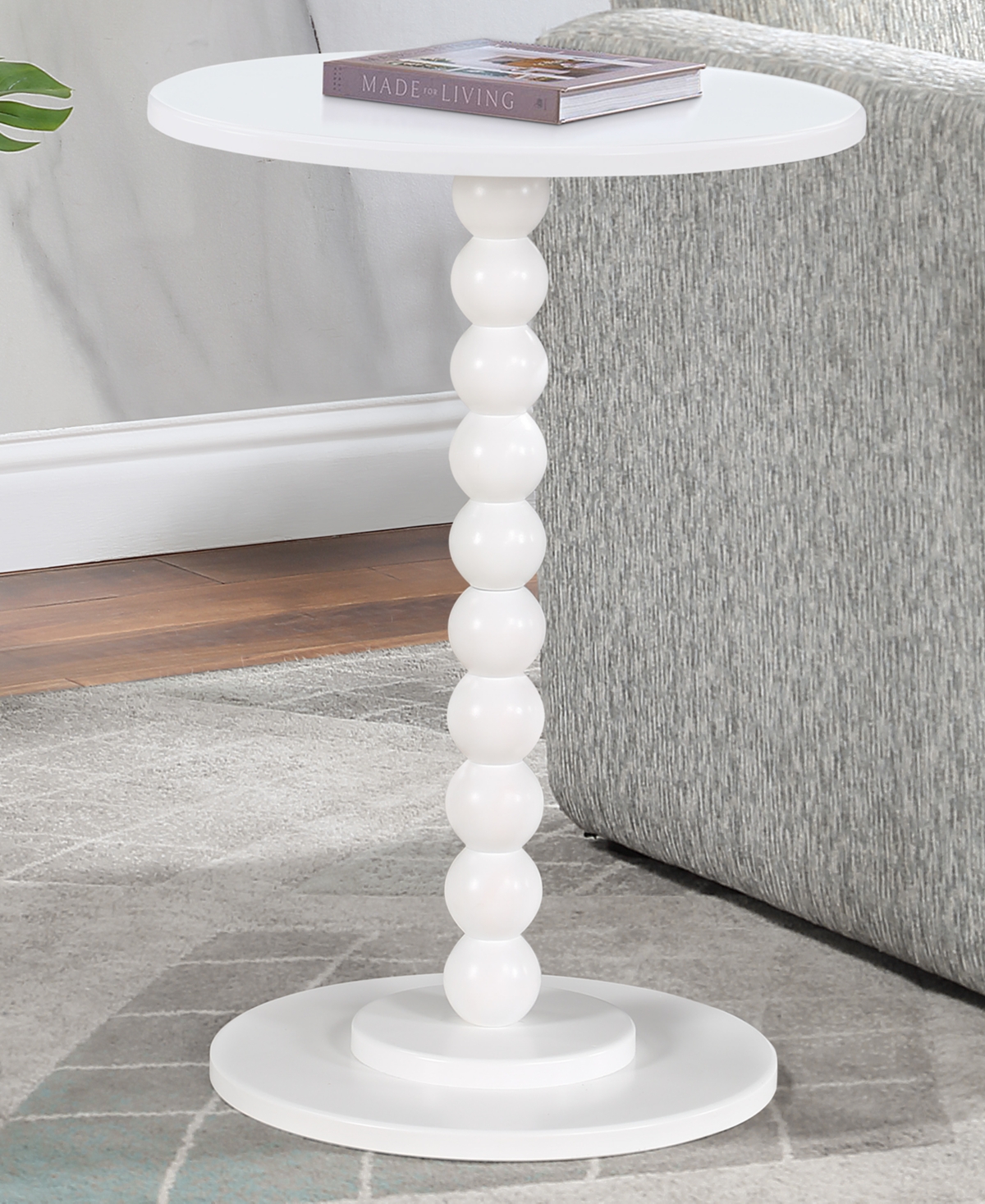 Convenience Concepts 17.75" Classic Accents Venetian Islands Spindle Table In White