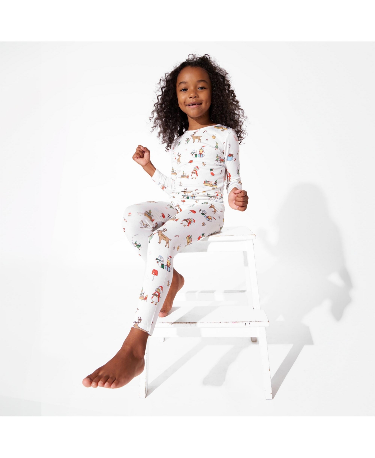 Bellabu Bear Kids Unisex KidsSet of 2 Piece Pajamas - Santa's workshop